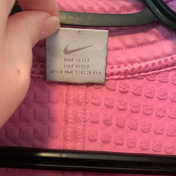 Nike Pink & Black Sphere Thermal Textured 1/2 Zip Sweatshirt Size Medium - Picture 10 of 13
